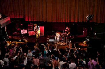 Japandroids, photos by Gerald Deo