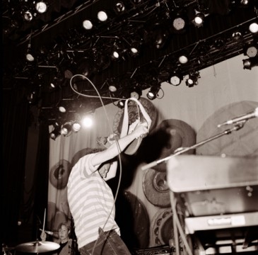 Ira Kaplan throws down one of many guitar solos.