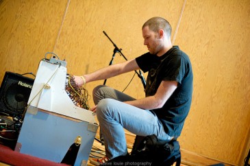 Blanket @ the Local Library - an experimental ambient/noise act featuring among others Chad Van Gaalen by Steve Louie