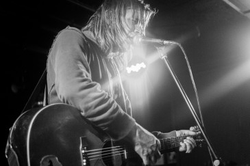 Evan Dando || photo by Allan Derksen